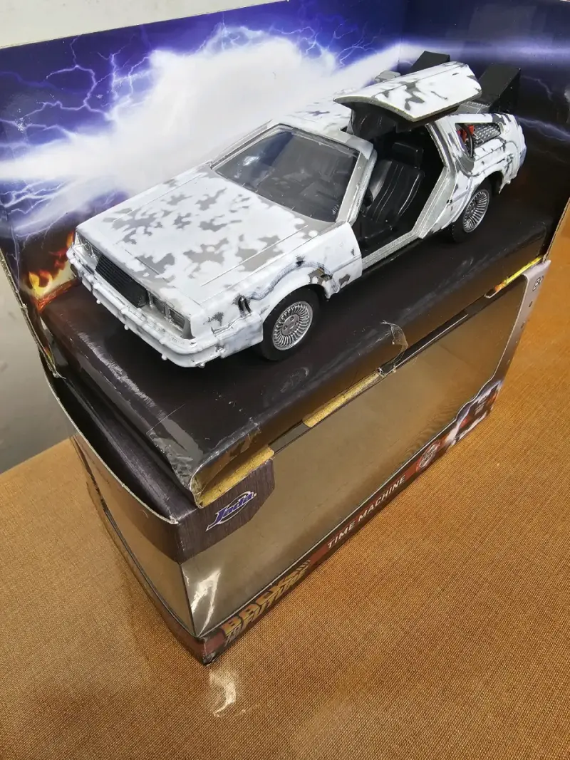 Réplica DeLorean Back to the Future Diecast - 6