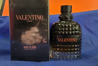 Perfume Valentino Uomo Born in Roma Coral Fantasy 100ml - miniatura 3