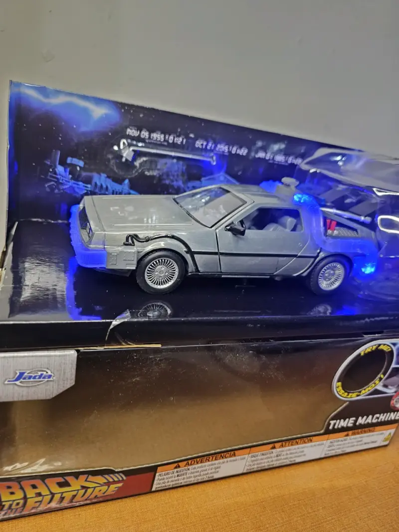 Réplica DeLorean Back to the Future con luces - 3