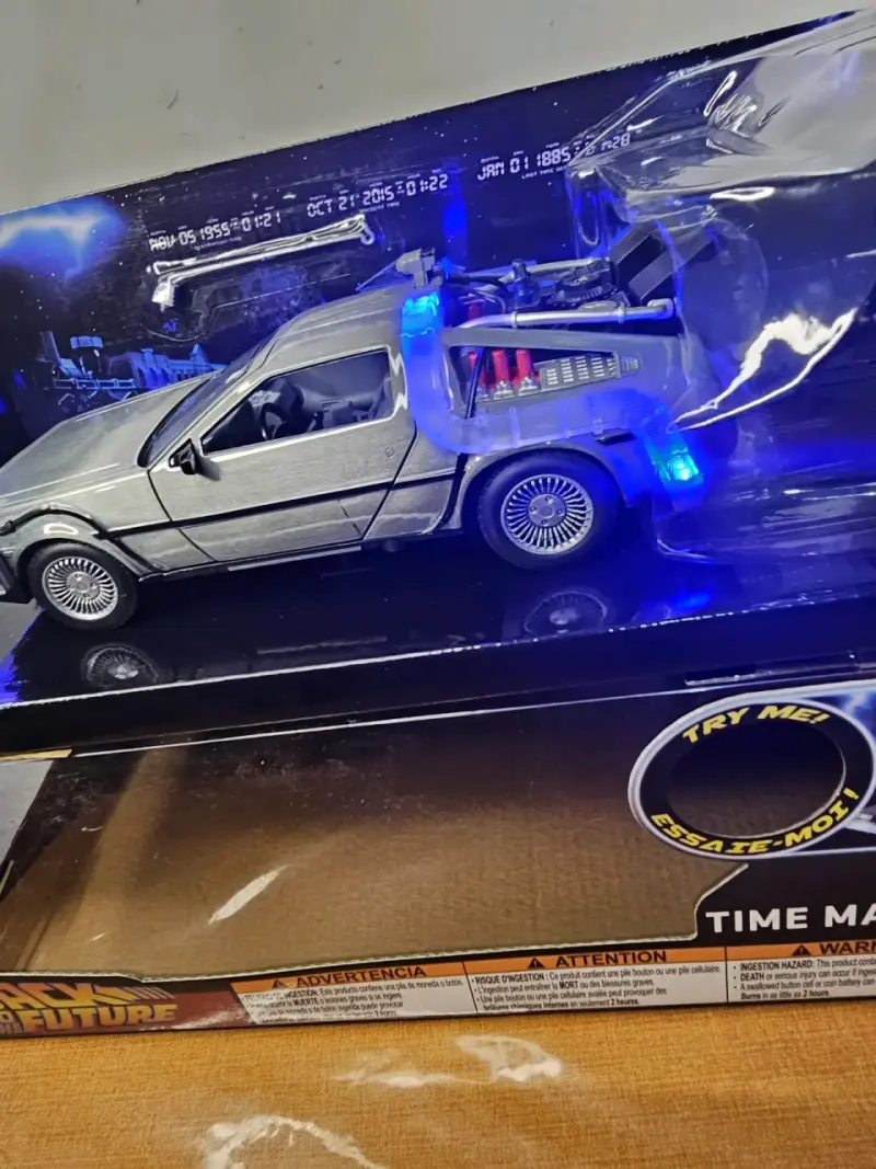 Réplica DeLorean Back to the Future con luces - 4