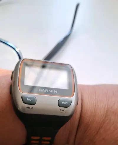 Reloj GPS Deportivo Garmin Forerunner 310XT - miniatura 1