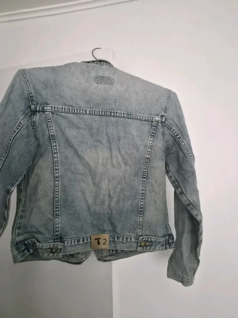 Chaqueta de mezclilla azul claro para mujer - 2