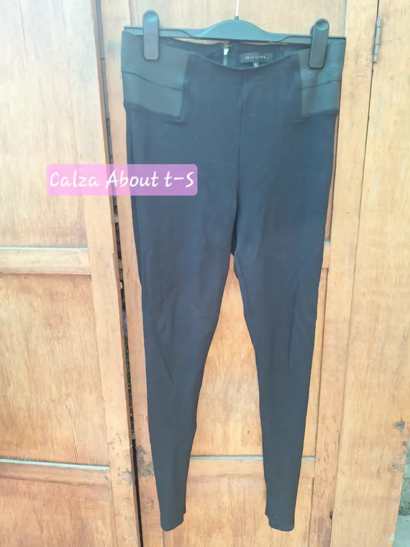 Calzas negras About talla S - 1