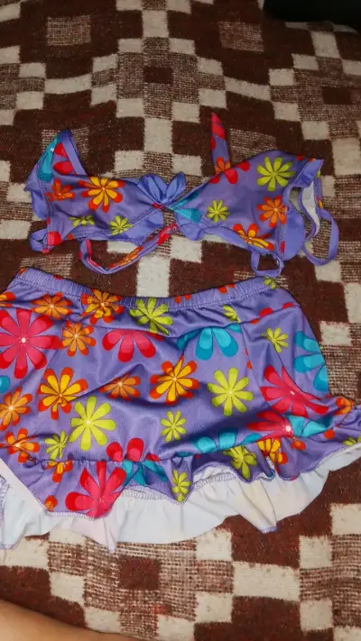 Bikini infantil floral colorido talla 10 años - miniatura 1