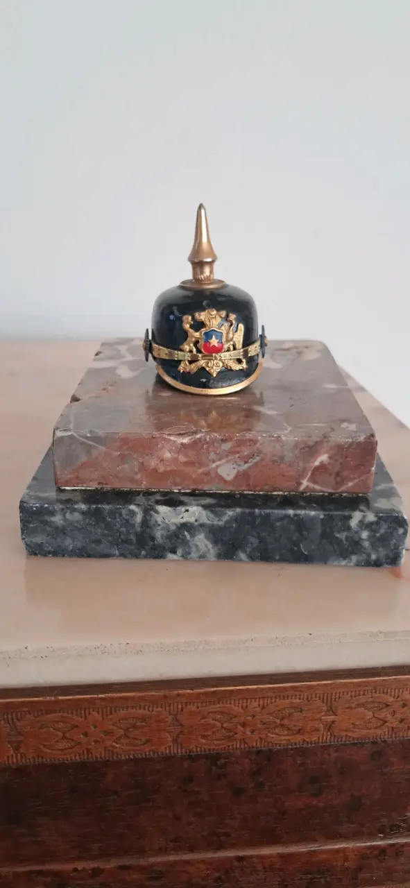 Miniatura de casco militar años 80 - 1