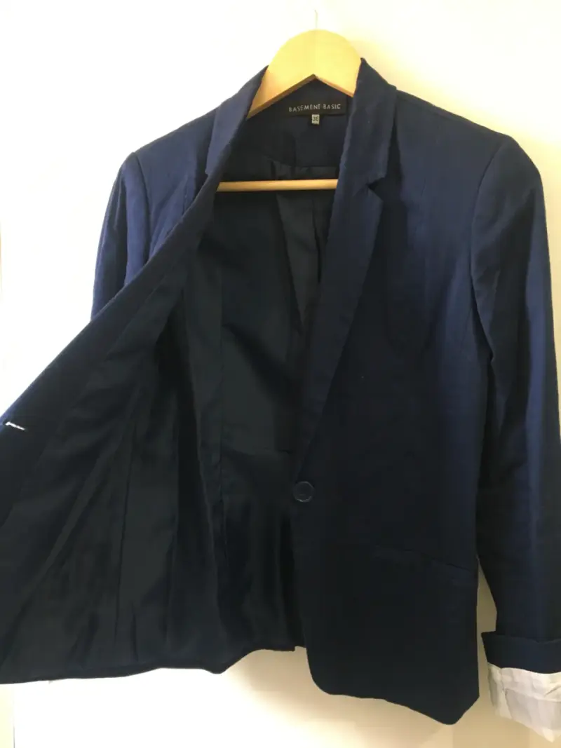 Blazer azul marino para mujer Basement Basic - 2