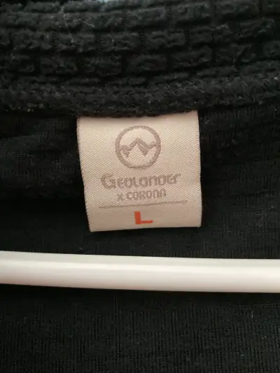 Polar negro con cierre Corona talla L - miniatura 4