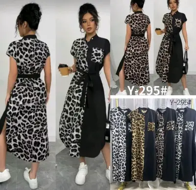 Vestido largo con estampado animal print - miniatura 1