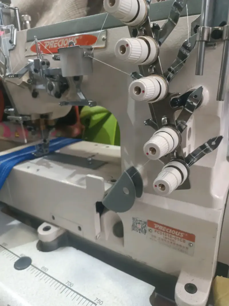Máquina de Coser colleretera Industrial Precious - 2