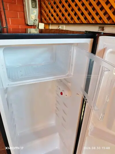 Refrigerador Libero con dispensador de agua - miniatura 4