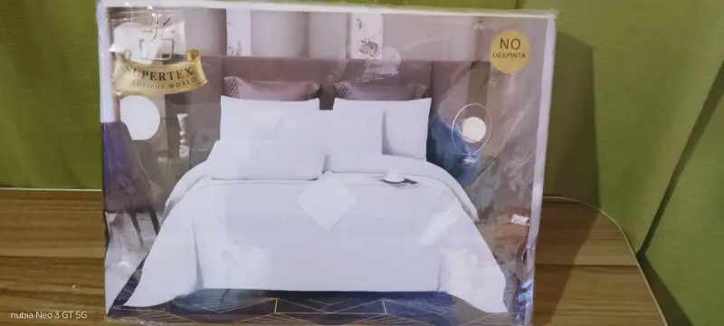 Cubrecama y sabanas de 2 plazas y paños de cocina - 6