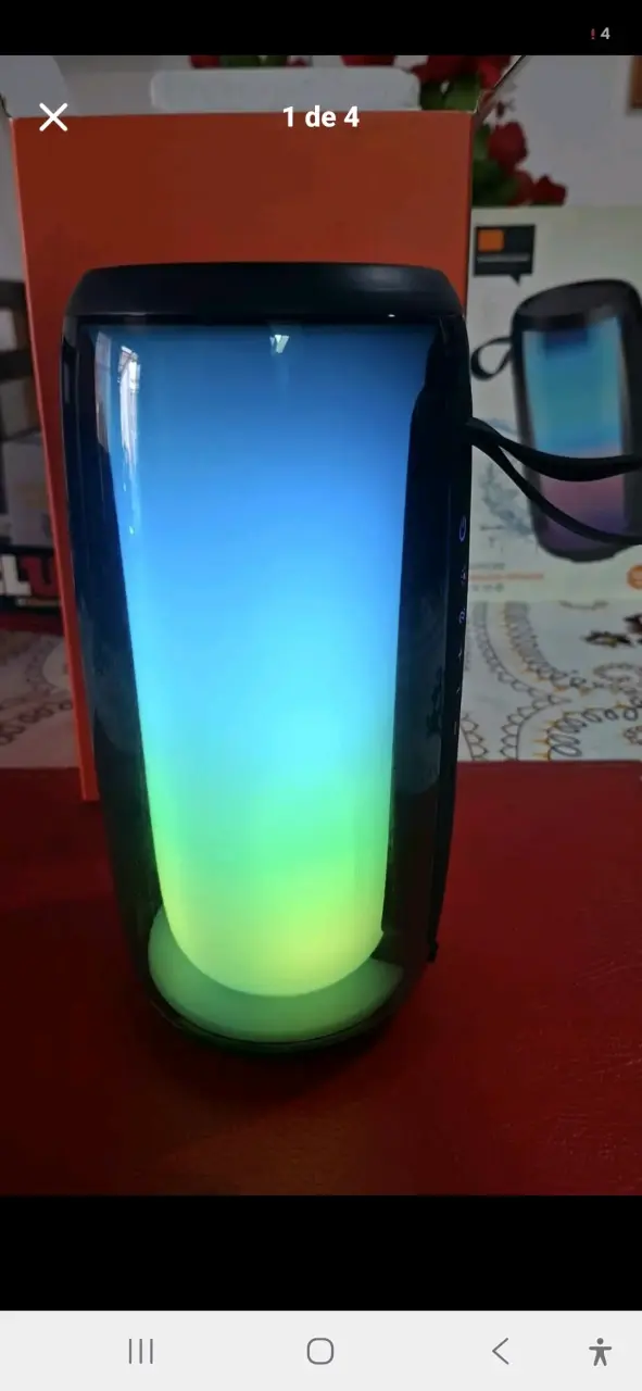 Parlante inalámbrico portátil con luces LED - 2