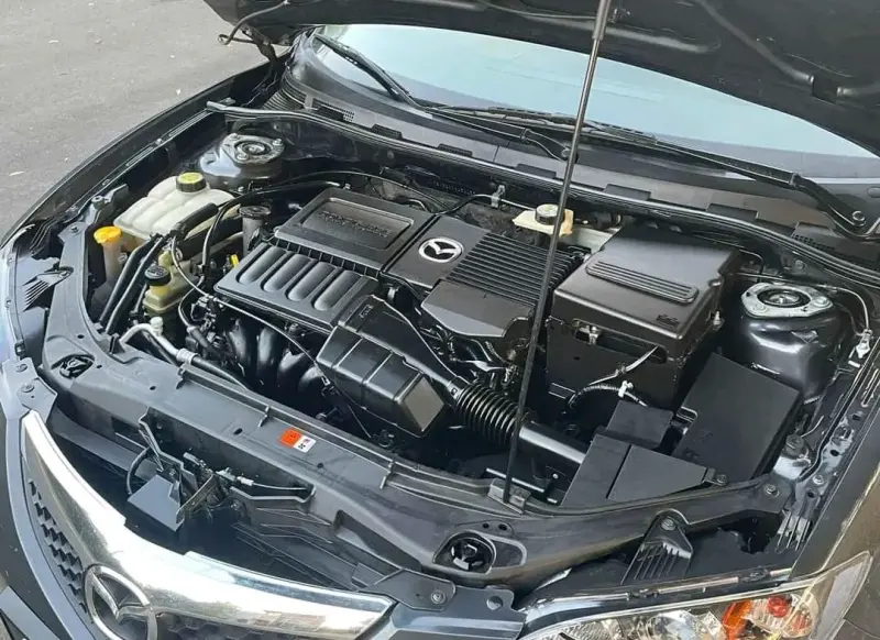 Mazda 3 Sedán 2008 manual - 5