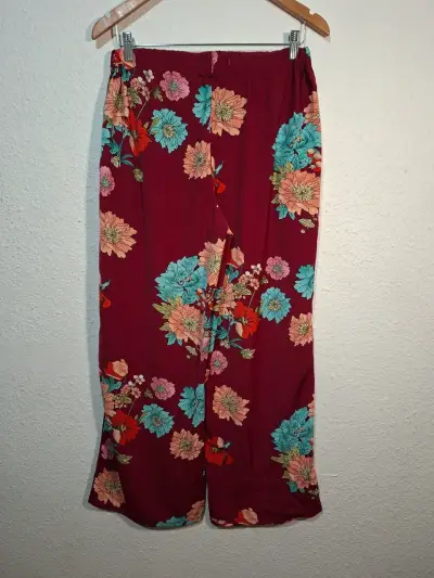 Pantalones florales rojos University Club talla 38 - miniatura 3
