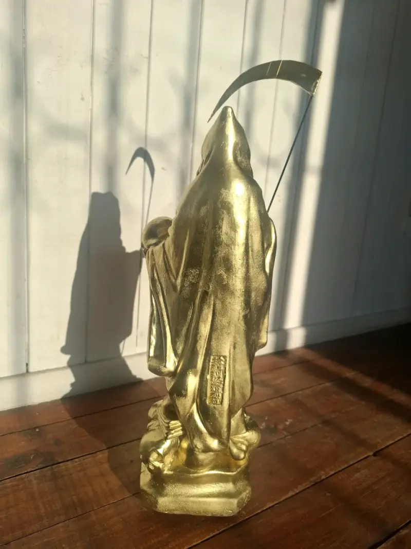 Figura Santa Muerte Dorada 43 cm yeso - 4