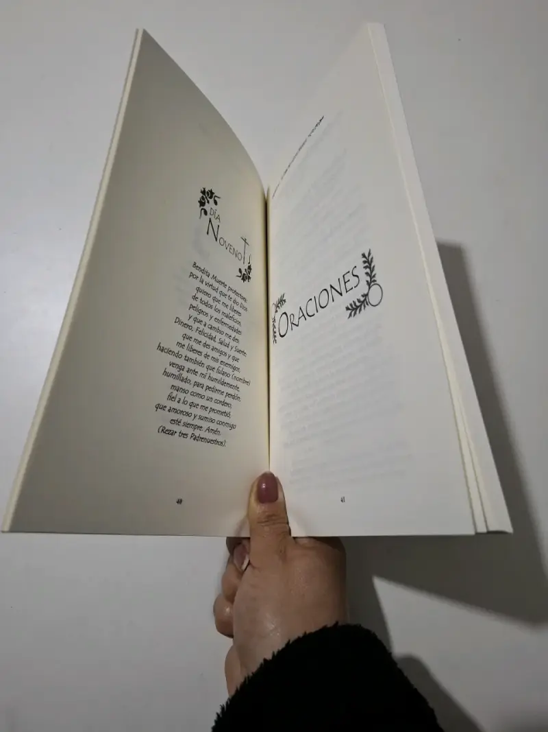 Libro El Libro De La Santa Muerte Indica - 2