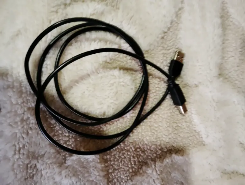 Batería Electrónica Alesis con Pedales y Accesorios - 3