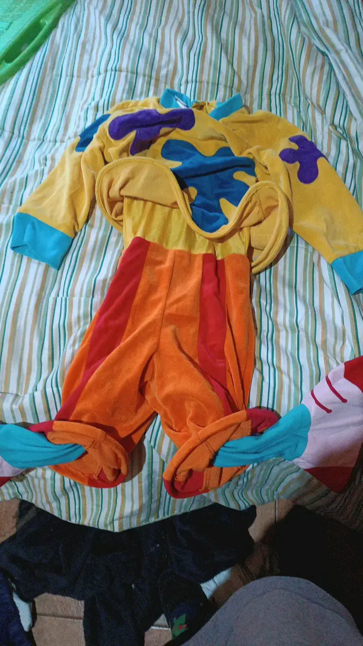Disfraz de payaso colorido para niño
