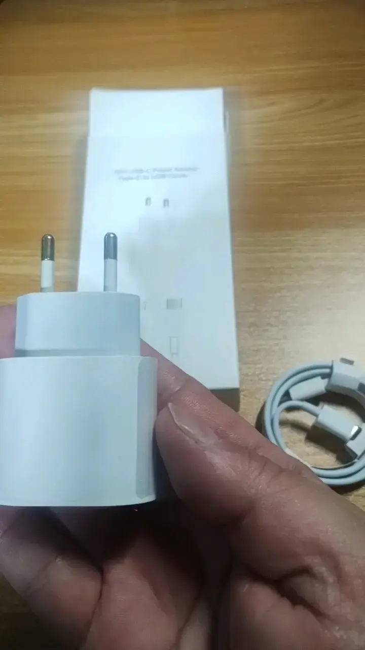 Cargador USB-C 35W con Cable Tipo-C - 3