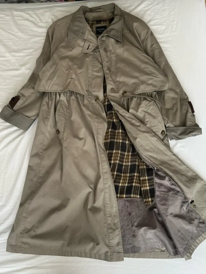 Gabardina beige con forro a cuadros - 2