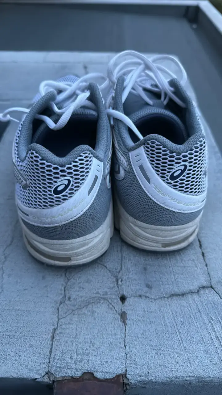 Zapatillas deportivas Asics blancas para correr - 3