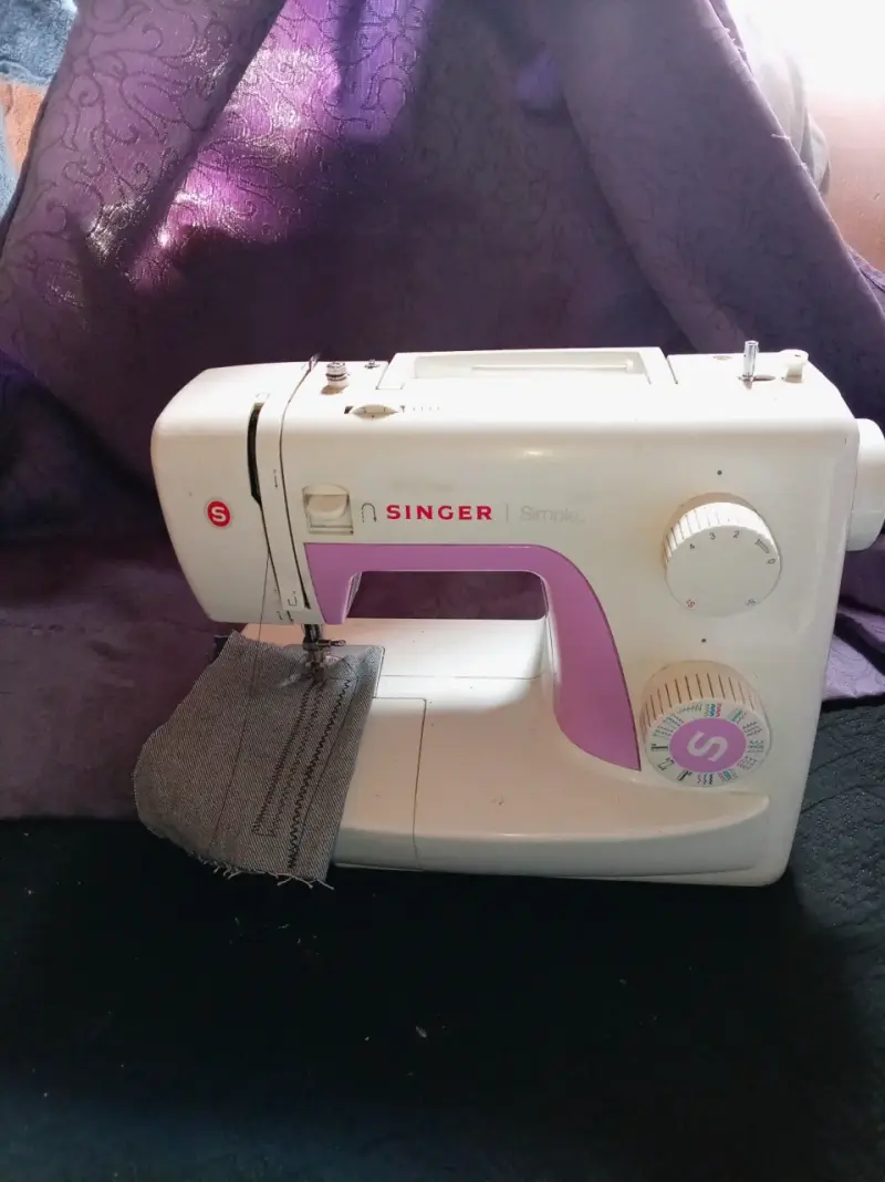 Máquina de Coser Singer Simple con Pedal - 6