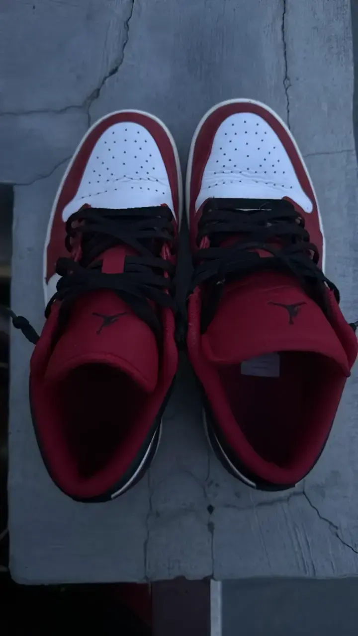 Zapatillas air Jordan 1 rojas y blancas - 5