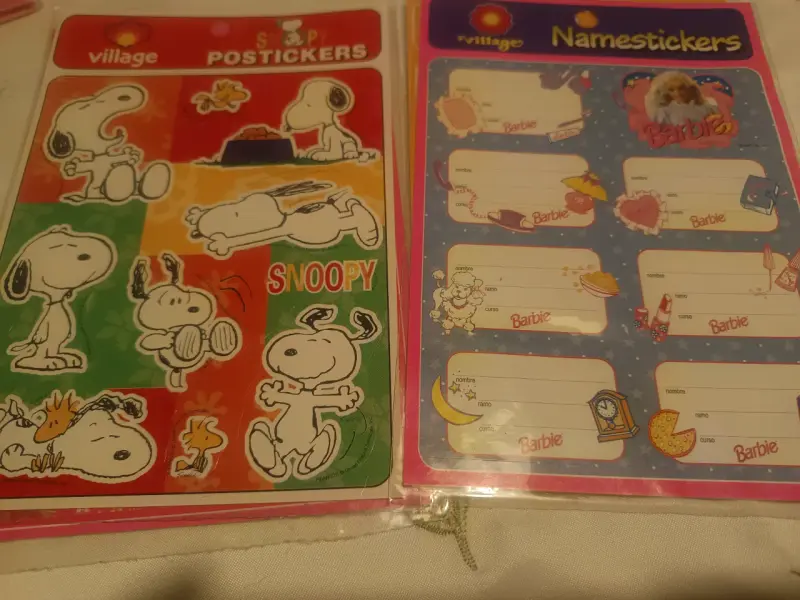 Set de Stickers Village Snoopy, Garfield y Barbie - 3