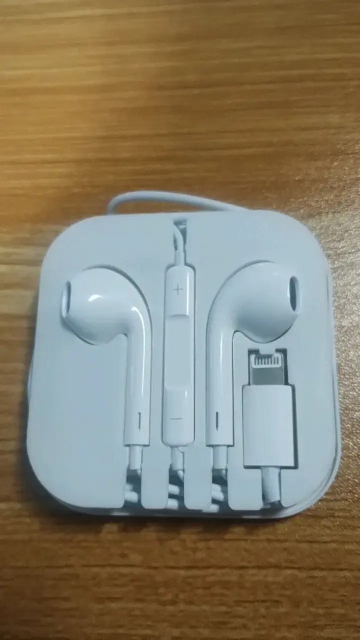 Audífonos con cable iphone - 1