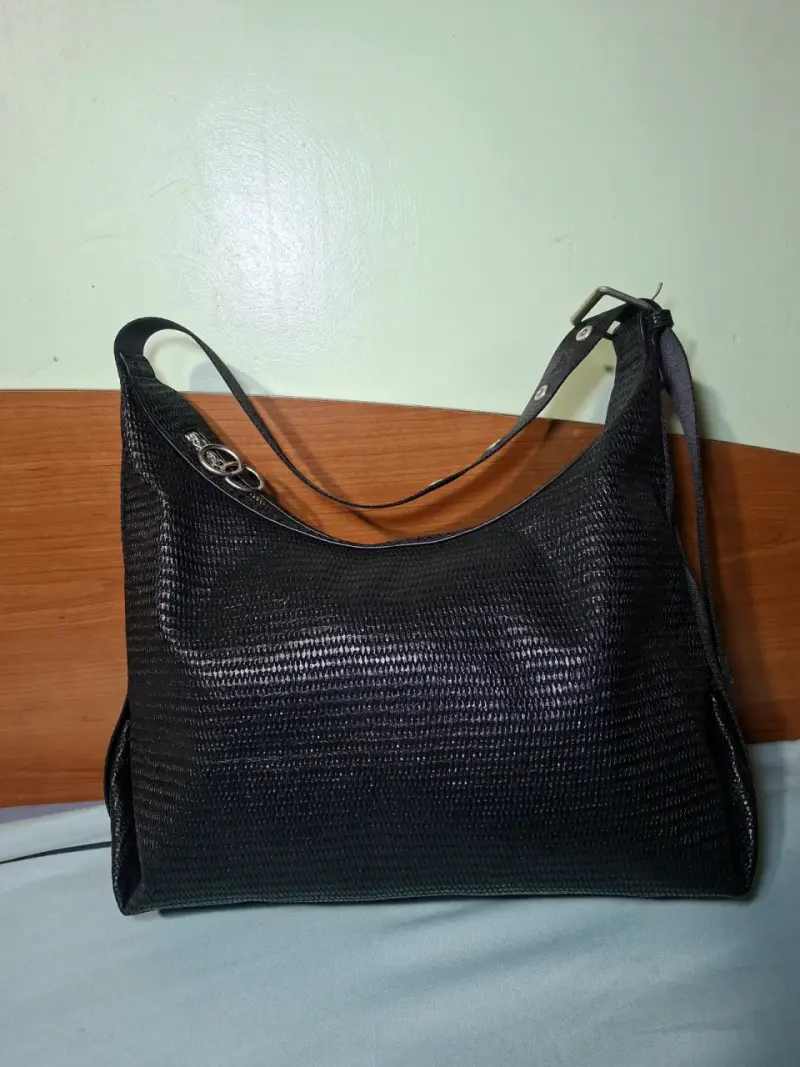 Bolso de hombro negro elegante - 4
