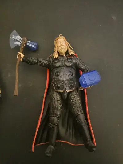 Figuras de acción de superhéroes Marvel - miniatura 4