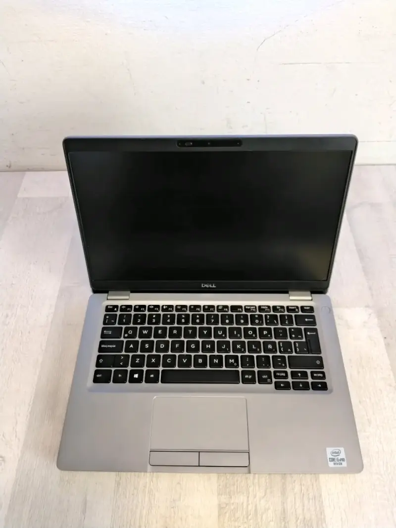 Laptop Dell 5310 táctil. Intel Core i5-10th - 2