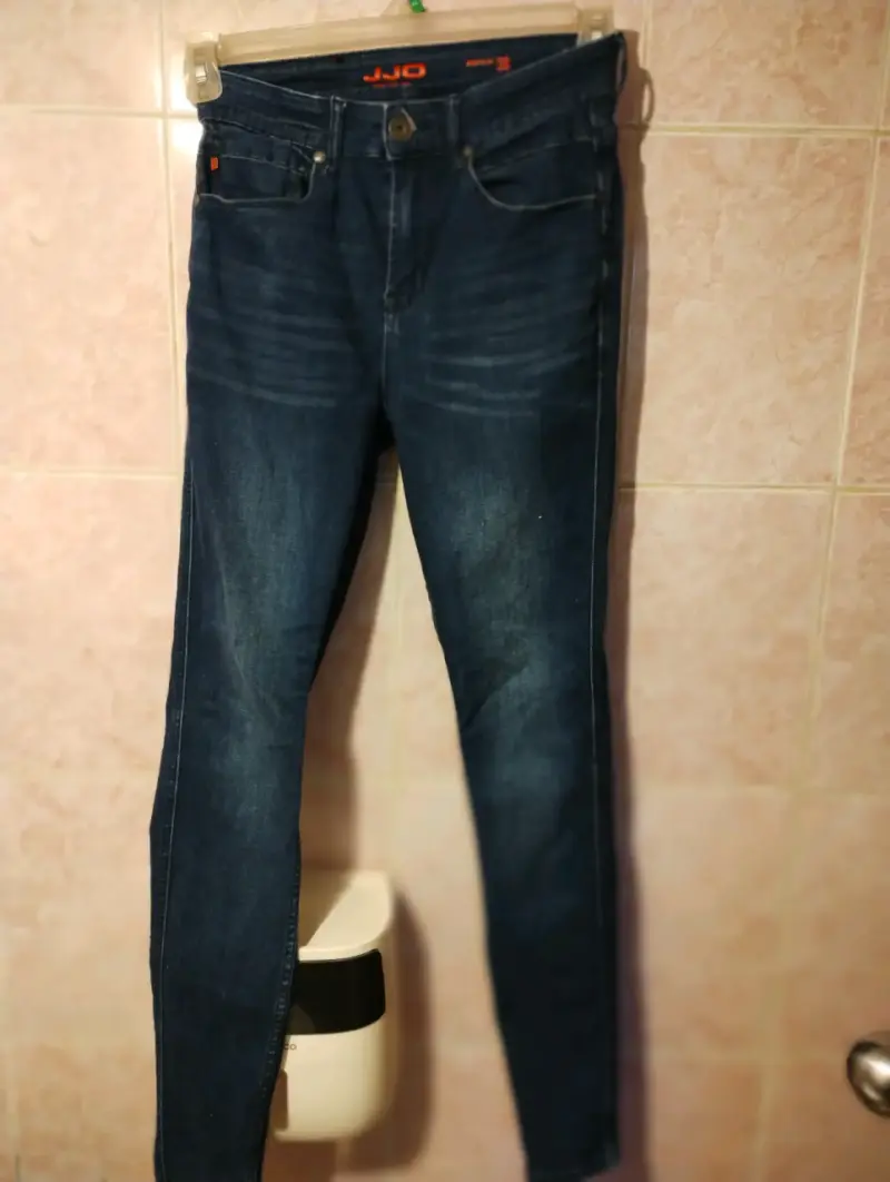 Jeans ajustados azul oscuro JJO para mujer - 1