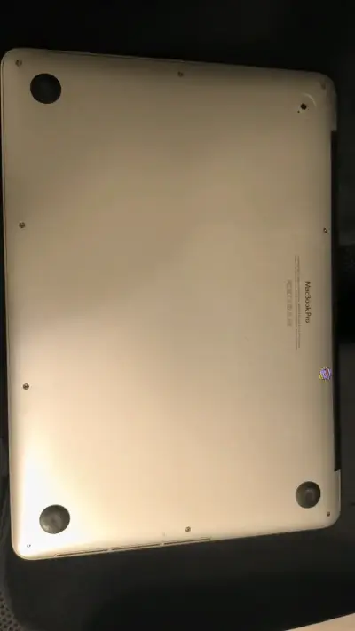 MacBook Pro retina en buen estado - miniatura 3