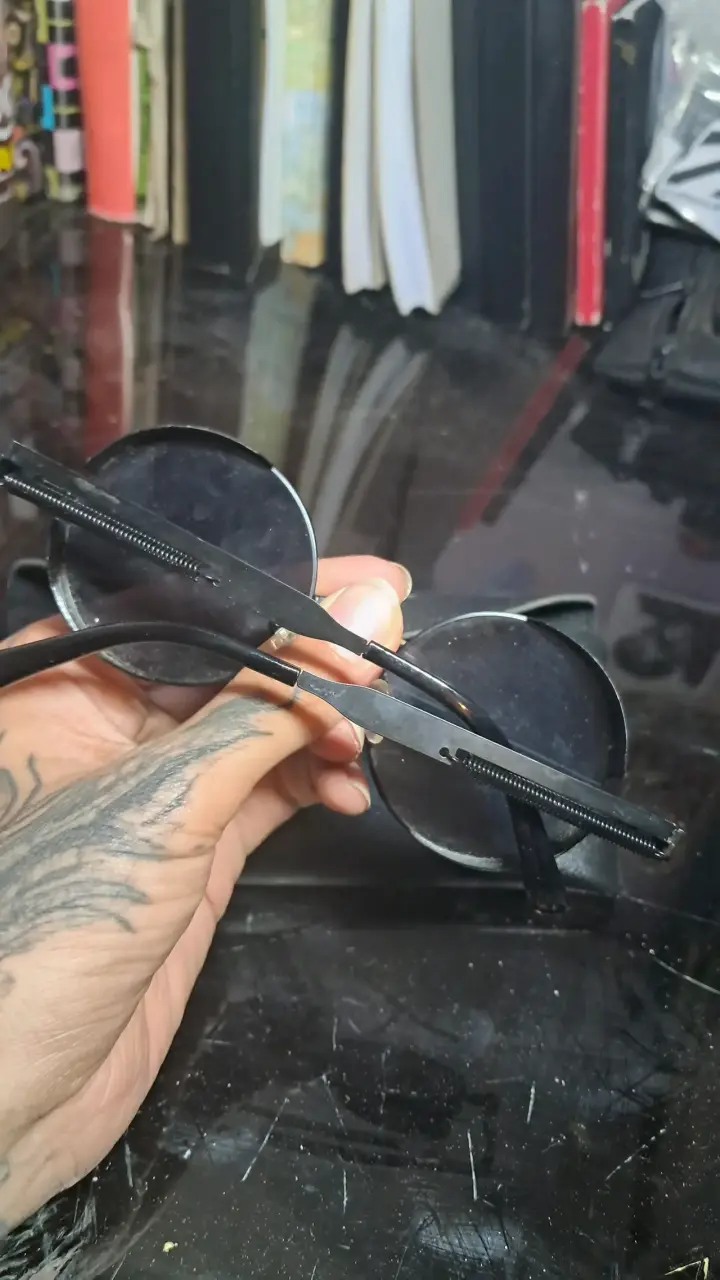 Gafas de Sol Negras con Estuche Saturday - 3
