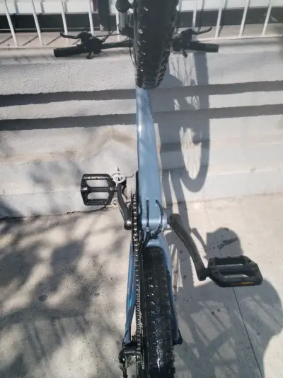 Bicicleta montaña Altitude azul con frenos de disco - miniatura 8