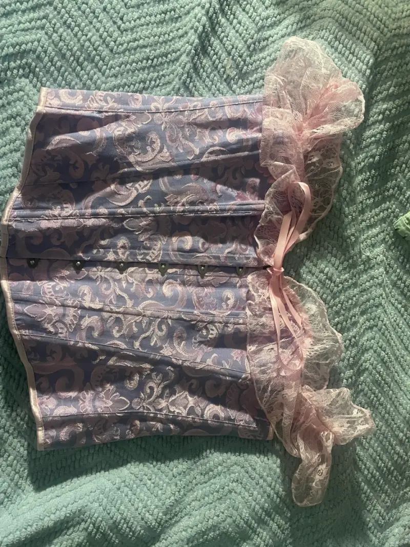 Corset vintage morado con encaje rosa - 1
