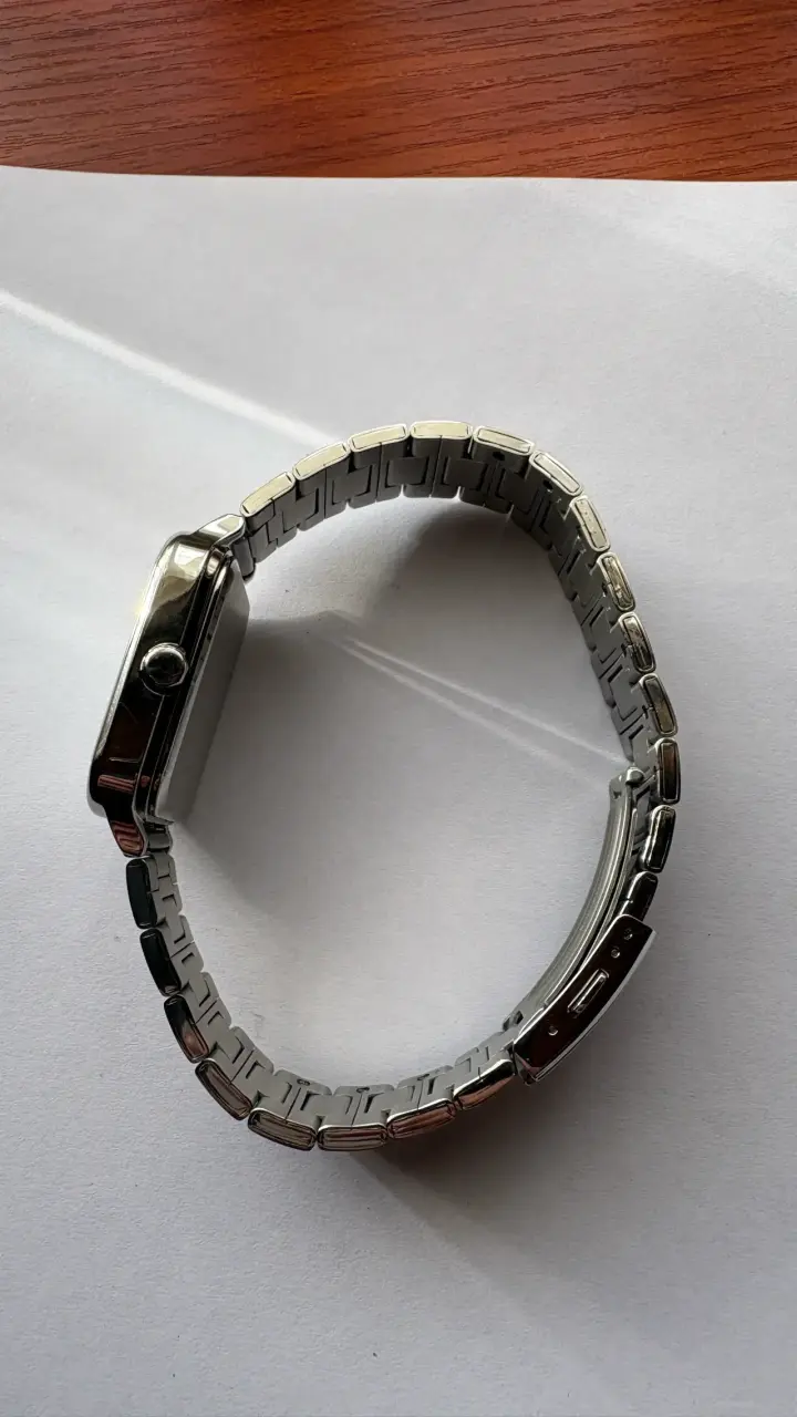 Reloj Casio de acero inoxidable resistente al agua - 3