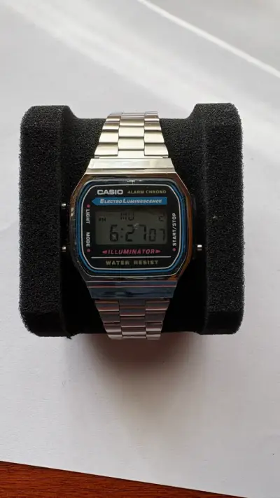 Reloj Casio Vintage Acero Inoxidable - miniatura 1