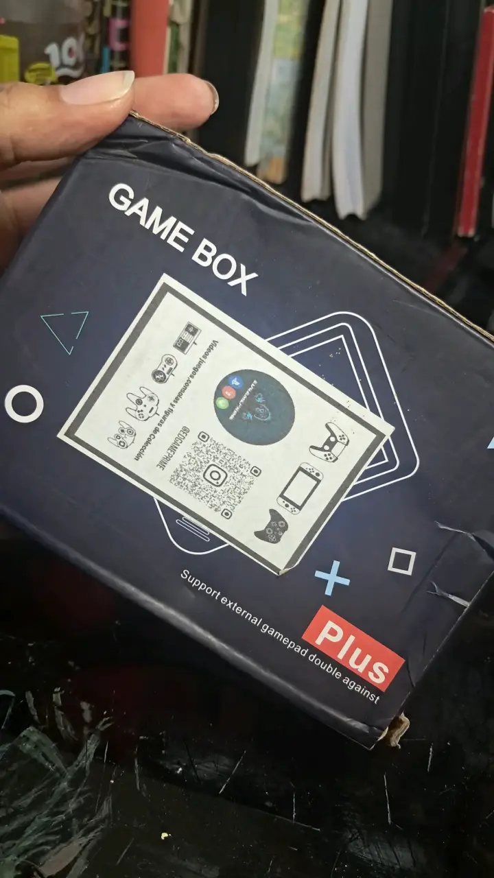 Consola portátil Game Box Plus 3.0 pulgadas - 2