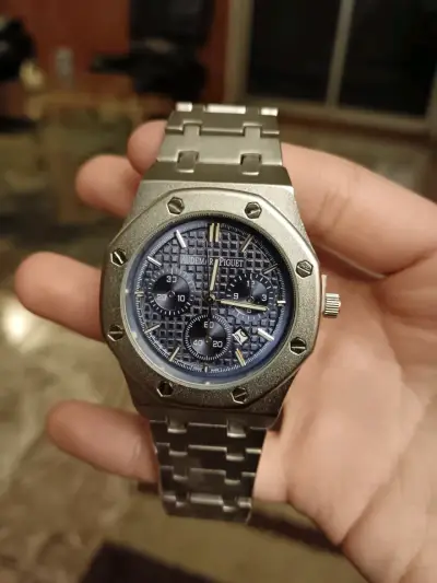 Reloj Audemars Piguet Royal Oak de acero inoxidabl - miniatura 1