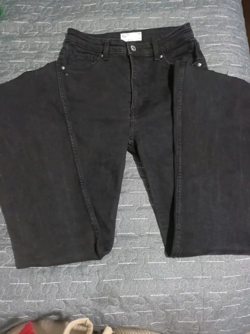 Jeans negros flare Bershka talla 36 - 3