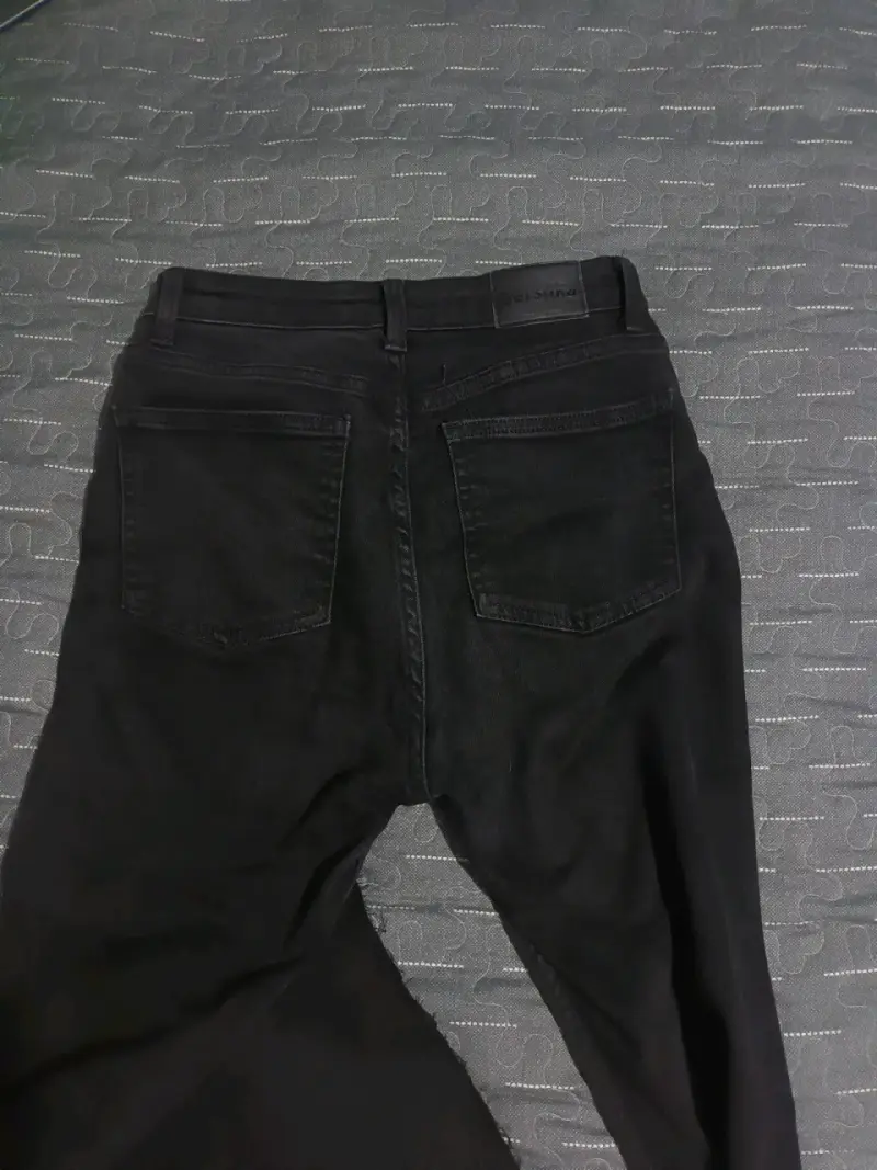 Jeans negros flare Bershka talla 36 - 5