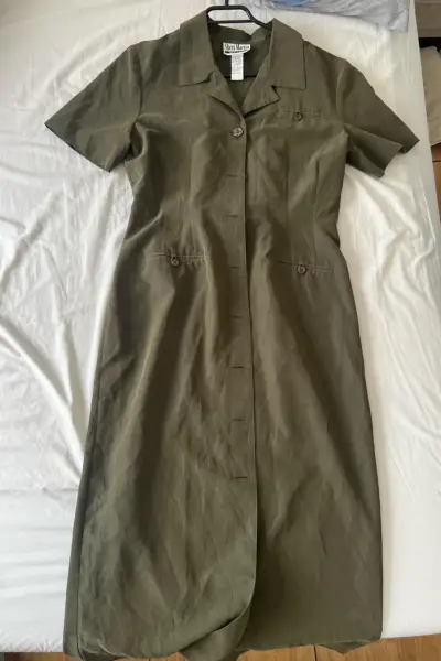 Vestido largo verde oliva Sherri Martin - miniatura 1
