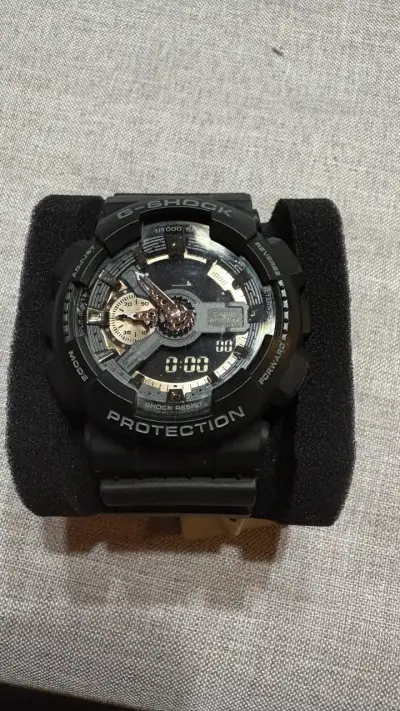 Reloj Casio G-Shock Negro Resistente - miniatura 1