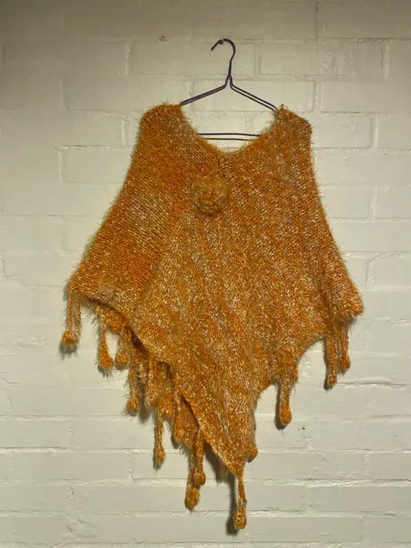 Poncho tejido