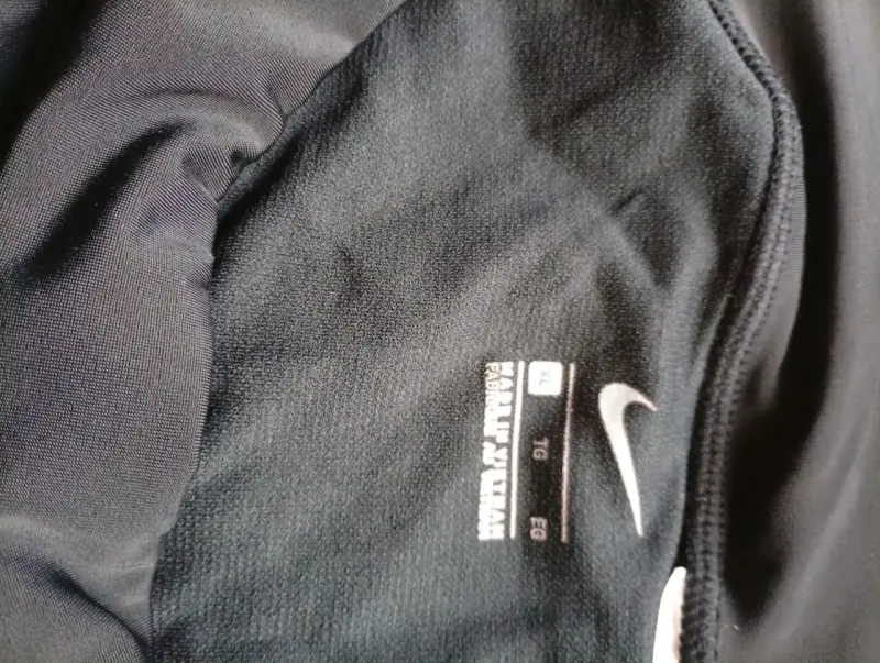 Shorts deportivos Nike negros talla XL - 3