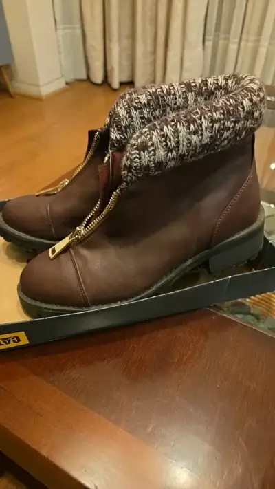 Botines de cuero marrón con forro tejido - miniatura 1