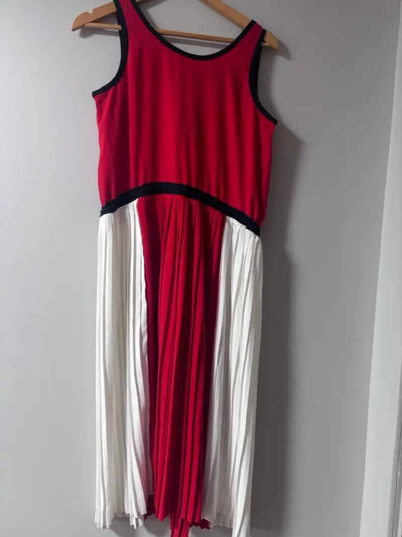 Vestido Tommy Hilfiger rojo y blanco con pliegues - 2