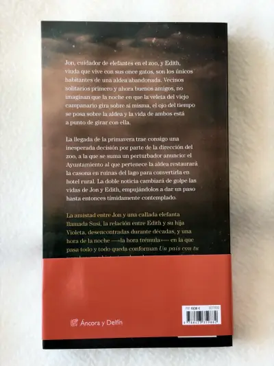 Libro 'Un país con tu nombre' de Alejandro Palomas - miniatura 2